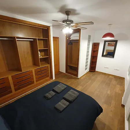 3e, 56m2, 1 Dormitorio, 4 Huespedes, Wifi Gratis La Línea de la Concepción