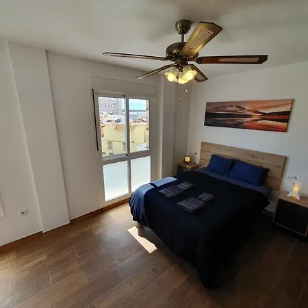 3e, 56m2, 1 Dormitorio, 4 Huespedes, Wifi Gratis * La Línea de la Concepción