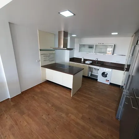 3e, 56m2, 1 Dormitorio, 4 Huespedes, Wifi Gratis La Línea de la Concepción